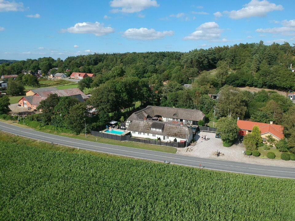 Farm61 Badehotellet I Det Midtjydske - Alder +18 Ar Tjele Zewnętrze zdjęcie